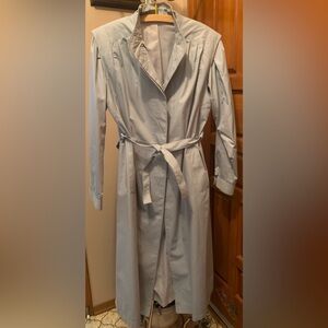 Vintage Light Gray Trench Coat with Belt